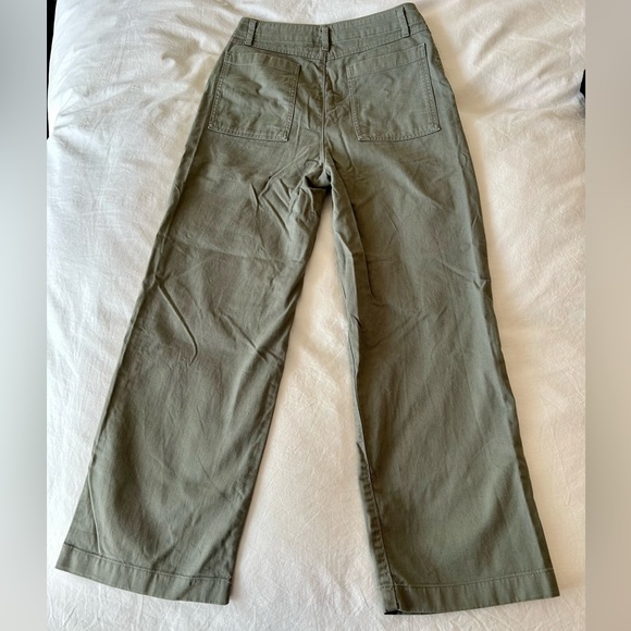 Gap High Rise Loose Khaki - Picture 3 of 4